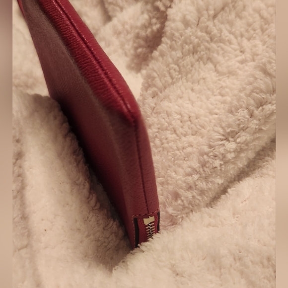 Coach Corner Zip Wristlet EUC - Picture 6 of 11